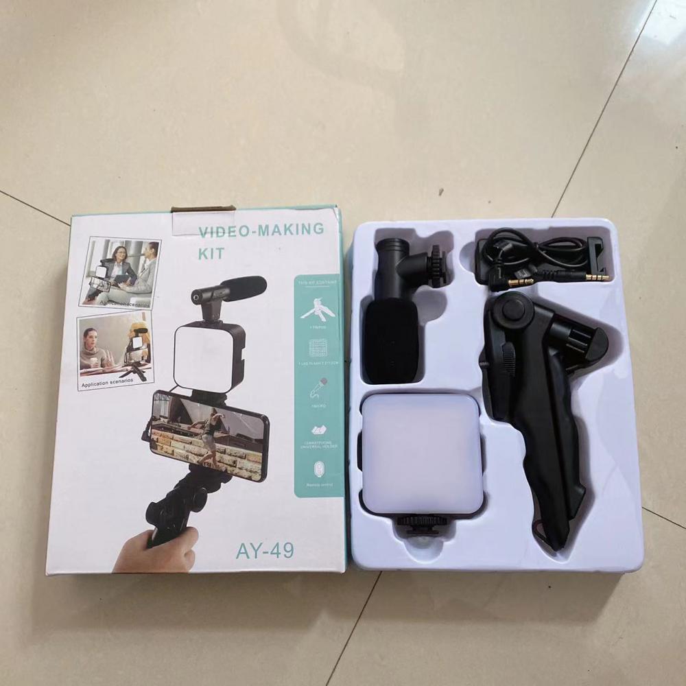 Smartphone & Camera Vlogging Kit